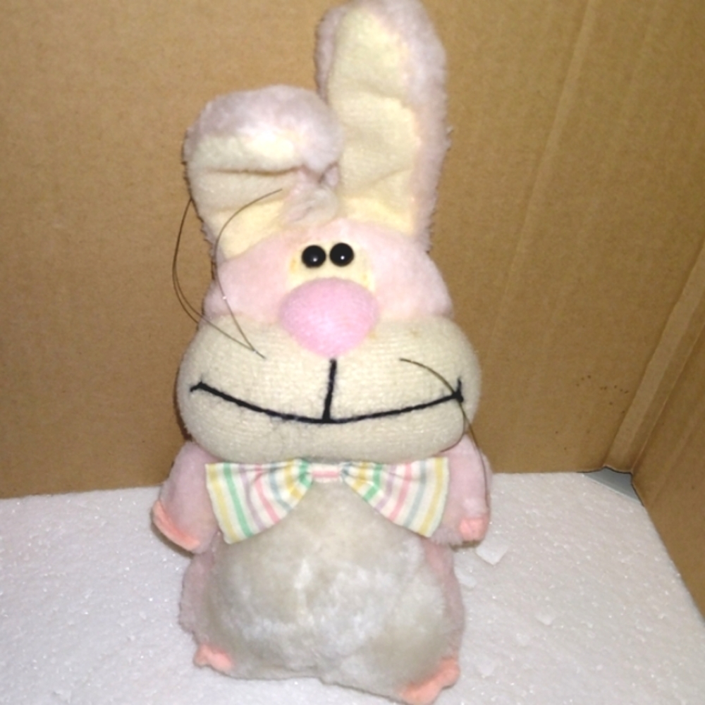Vtg 1983 Wallace Berrie Bunny NWOT